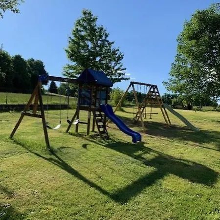 Apartamento Dans Maison à Proche Walibi *